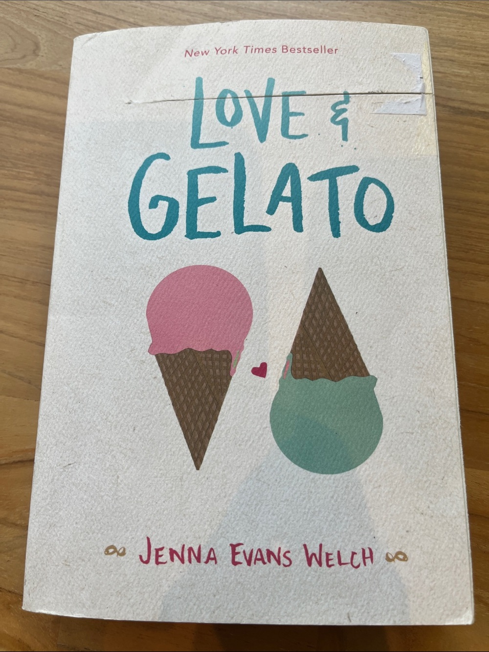 Love & Gelato by Jenna Evans Welch - Paperback